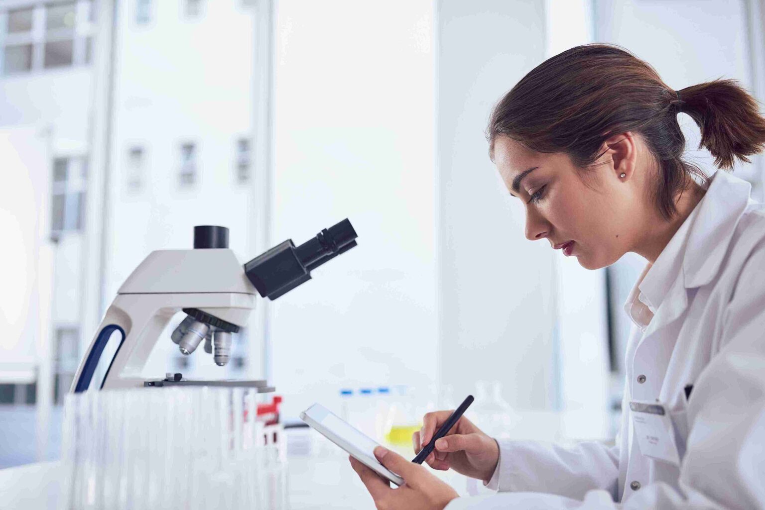 Visa Options for Scientific Researchers in the United Kingdom. Careers in UK Laboratories with Axis Solicitors.