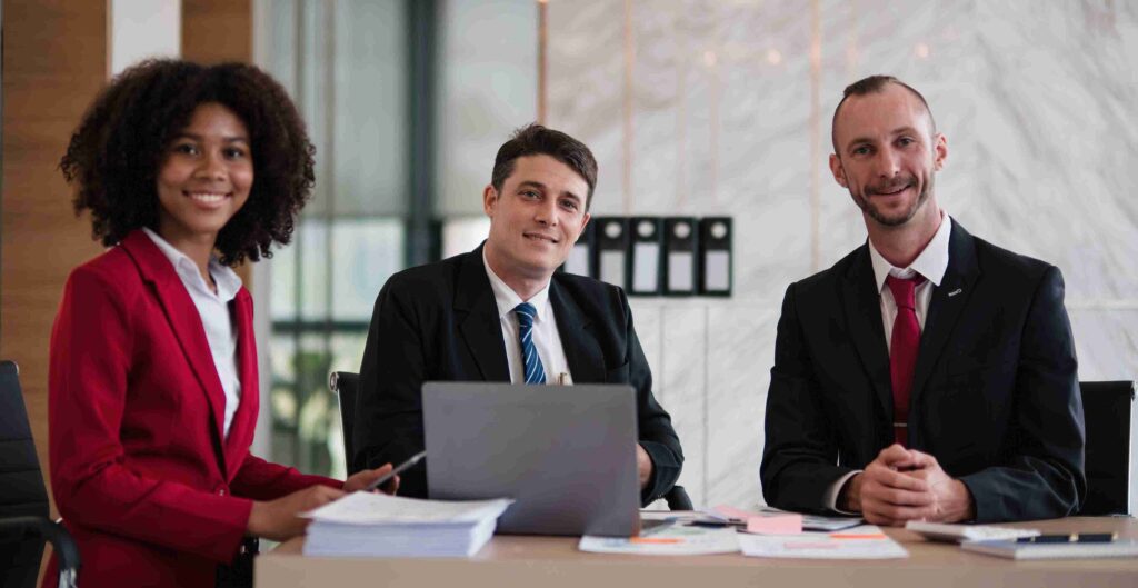 Senior or Specialist Worker Visa: Guide 2024-2025