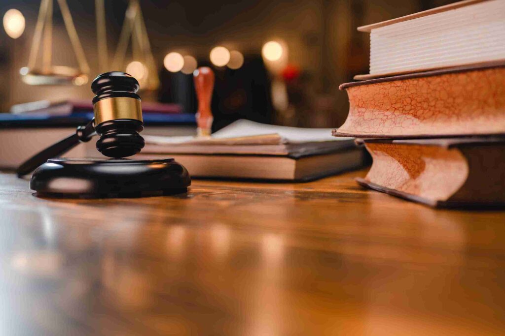 In this image the concept of Civil litigation court can be seen clearly
