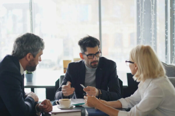 Brexit Update: Key Immigration Changes in 2026 Affecting Work, Family, and Business Clients consulting with an immigration solicitor to receive specialist legal advice on navigating the complex Brexit Update and new UK immigration rules.